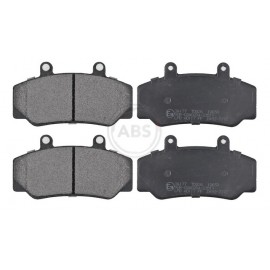 STABDŽIŲ TRINKELIŲ KOMPLEKTAS VOLVO 740/760/780 84-