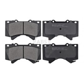 STABDŽIŲ TRINKELIŲ KOMPLEKTAS TOYOTA LANDCRUISER 08- PRIEKIS